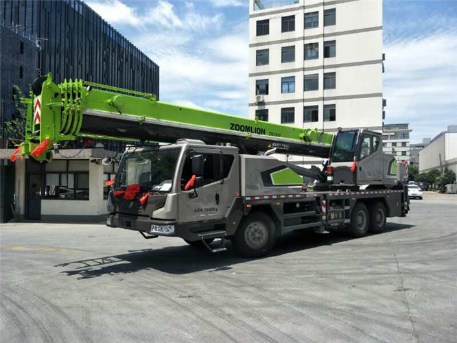 宜良县跨街广告牌的高空安装注意事项